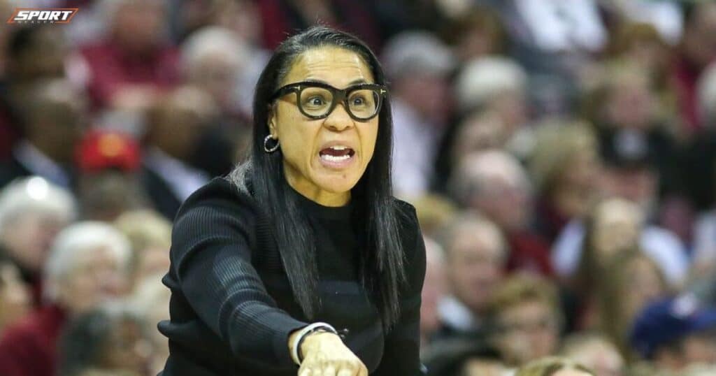 Dawn Staley Wife Know About South Carolina Coach Special Bond With Lisa Boyer