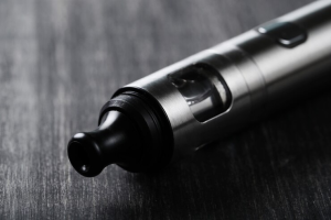 Why Are THC Vape Pens The Youth’s Favorite This 2024?